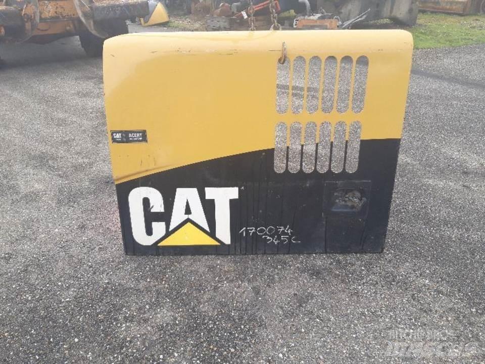 CAT 345C Hytter och interiör