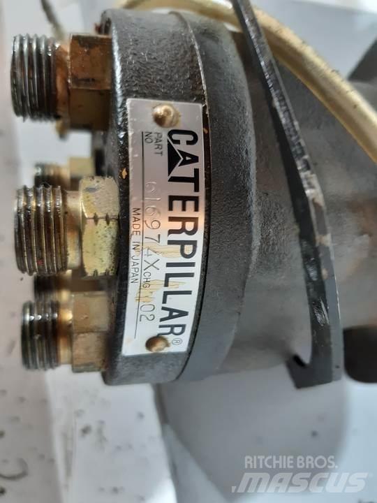 CAT 350 Hytter och interiör
