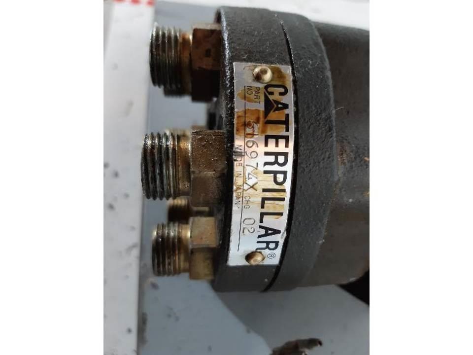 CAT 350 Hytter och interiör