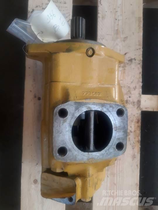CAT 936E Hydraulik
