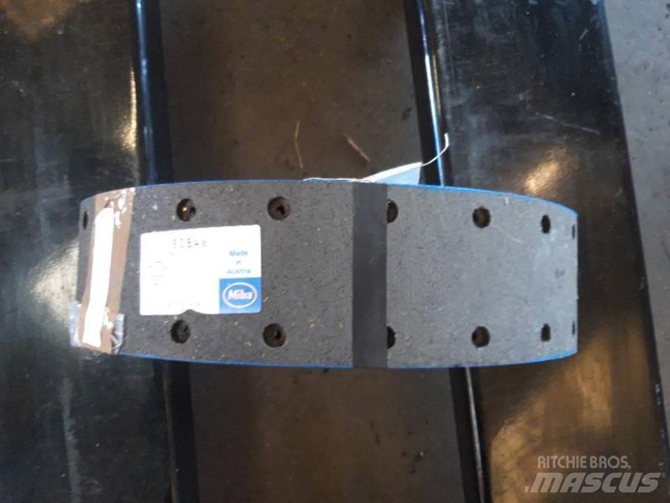 CAT 950 Band, kedjor och underreden