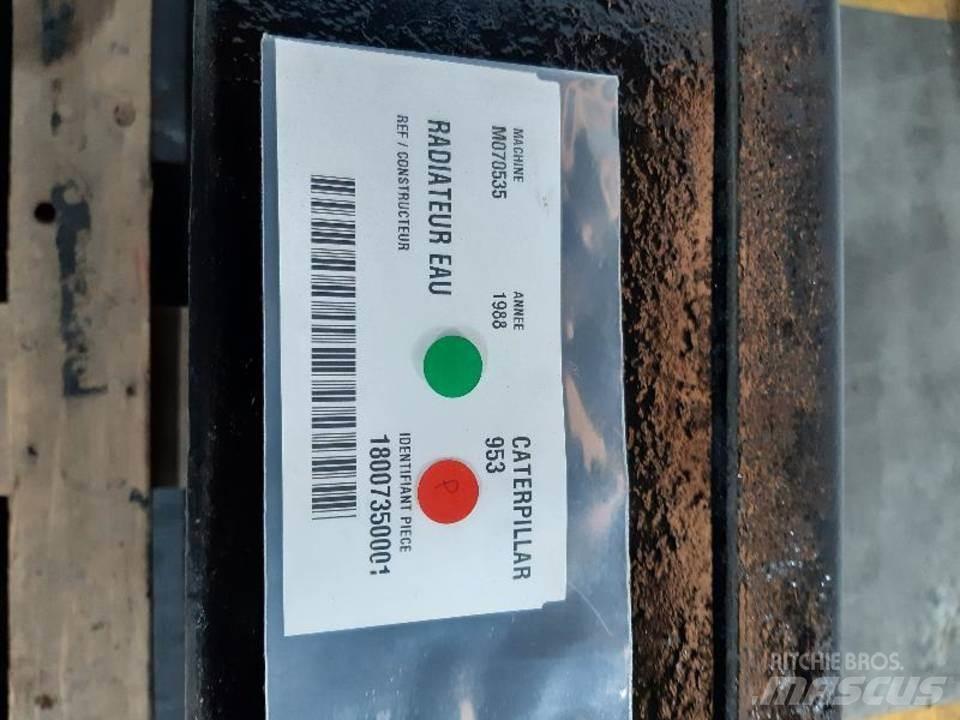 CAT 953 Motorer