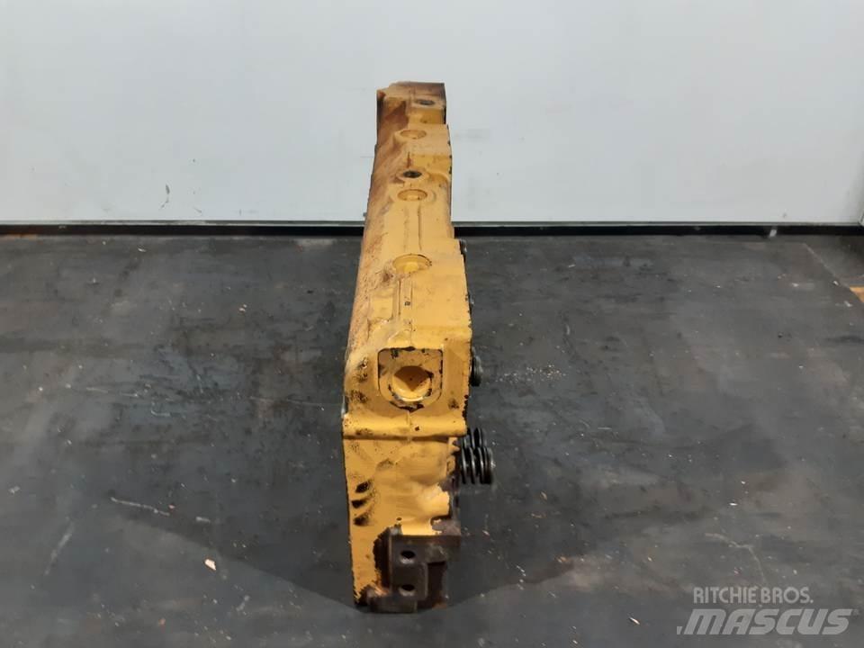 CAT 963 Motorer
