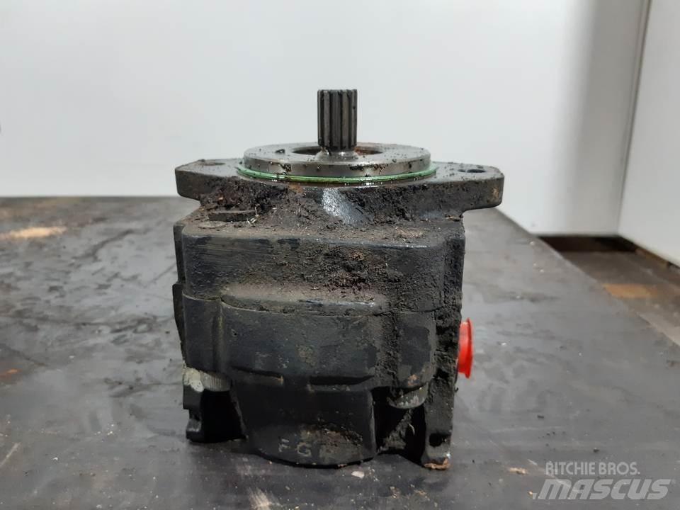 CAT 963D Hydraulik