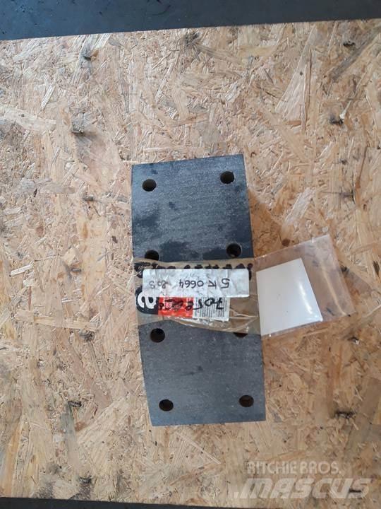 CAT 966C Band, kedjor och underreden