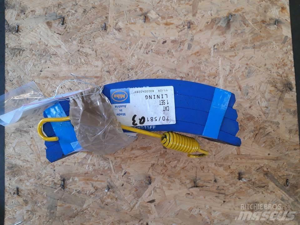 CAT 966D Band, kedjor och underreden