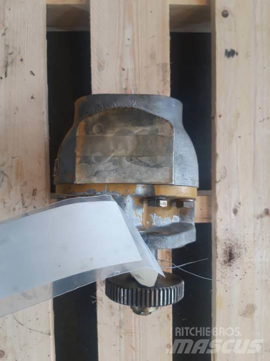 CAT 966F Hydraulik