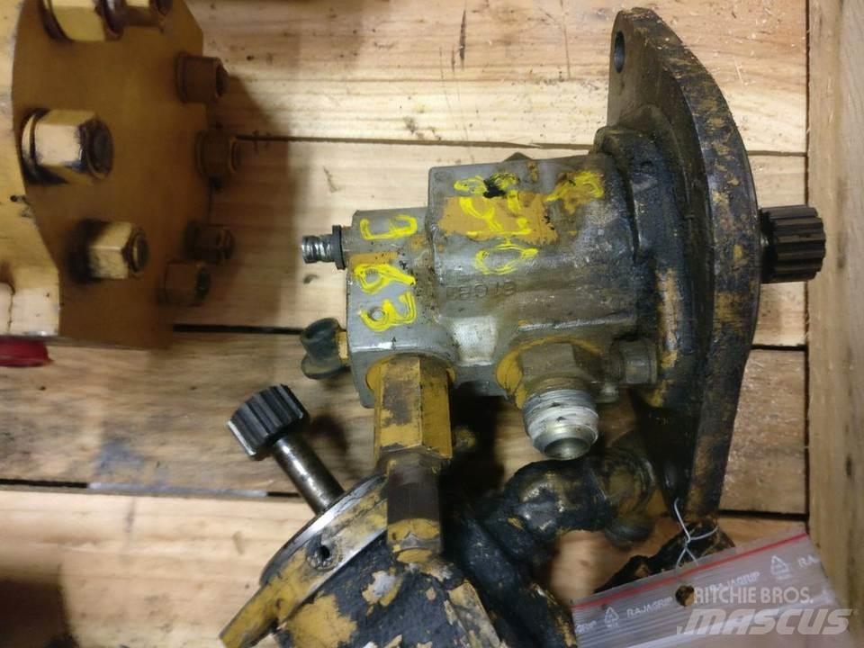 CAT 973 Hydraulik