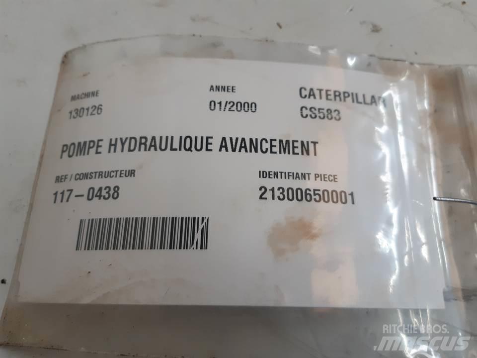 CAT CS583 Hydraulik