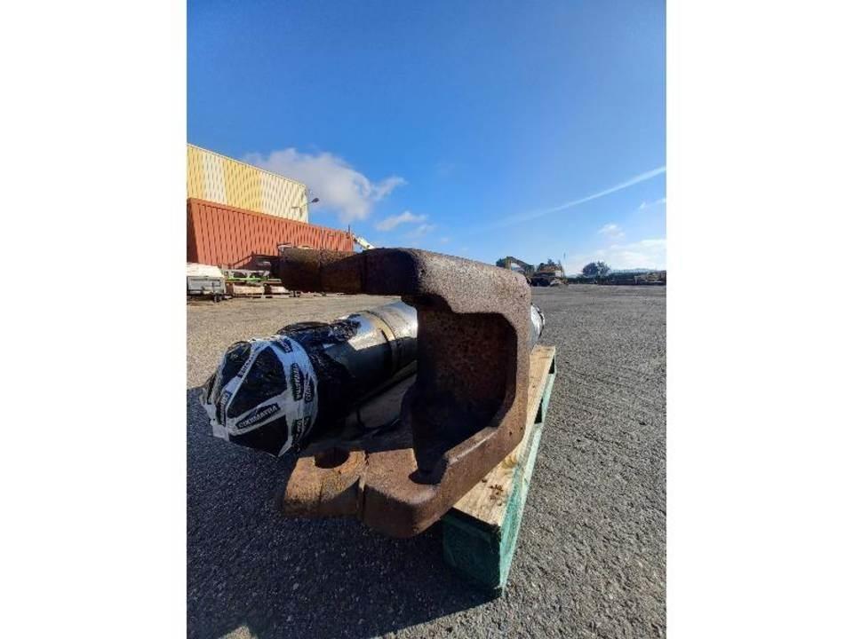 CAT D6RXL Band, kedjor och underreden