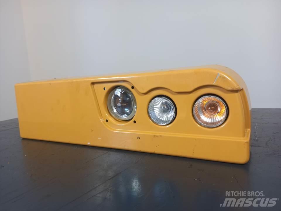 CAT M320F Hytter och interiör