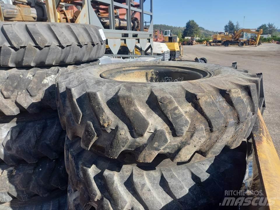 CAT M320F Band, kedjor och underreden