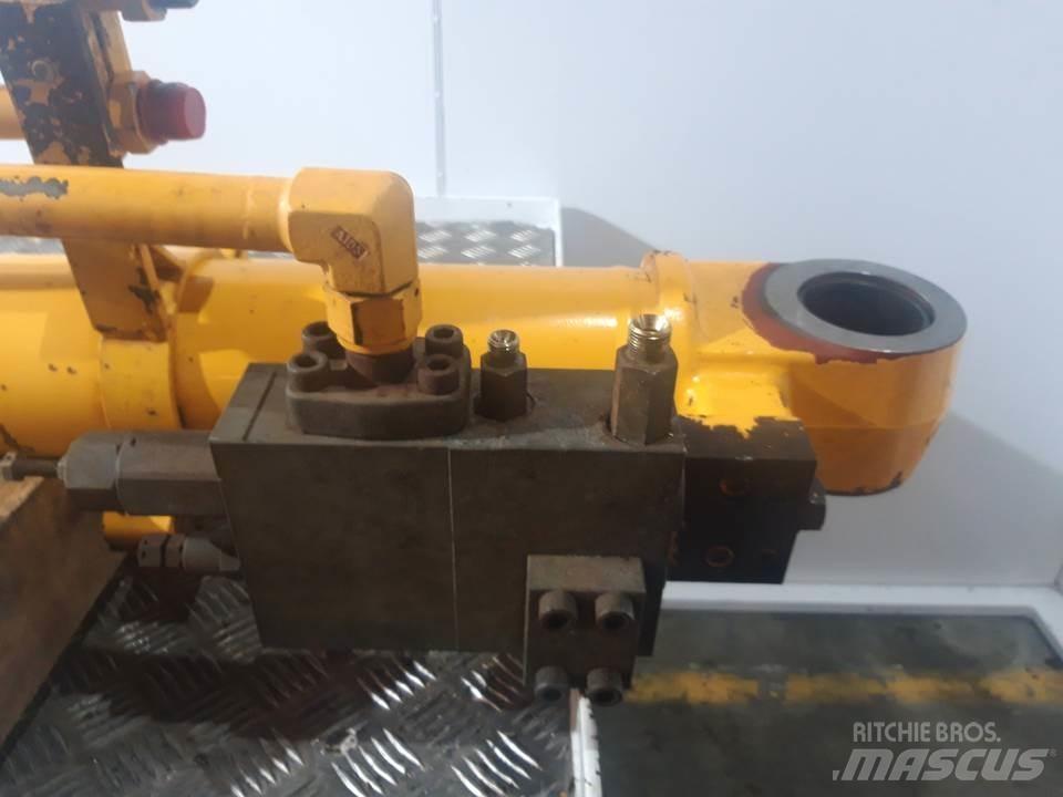 JCB JS160 Hydraulik