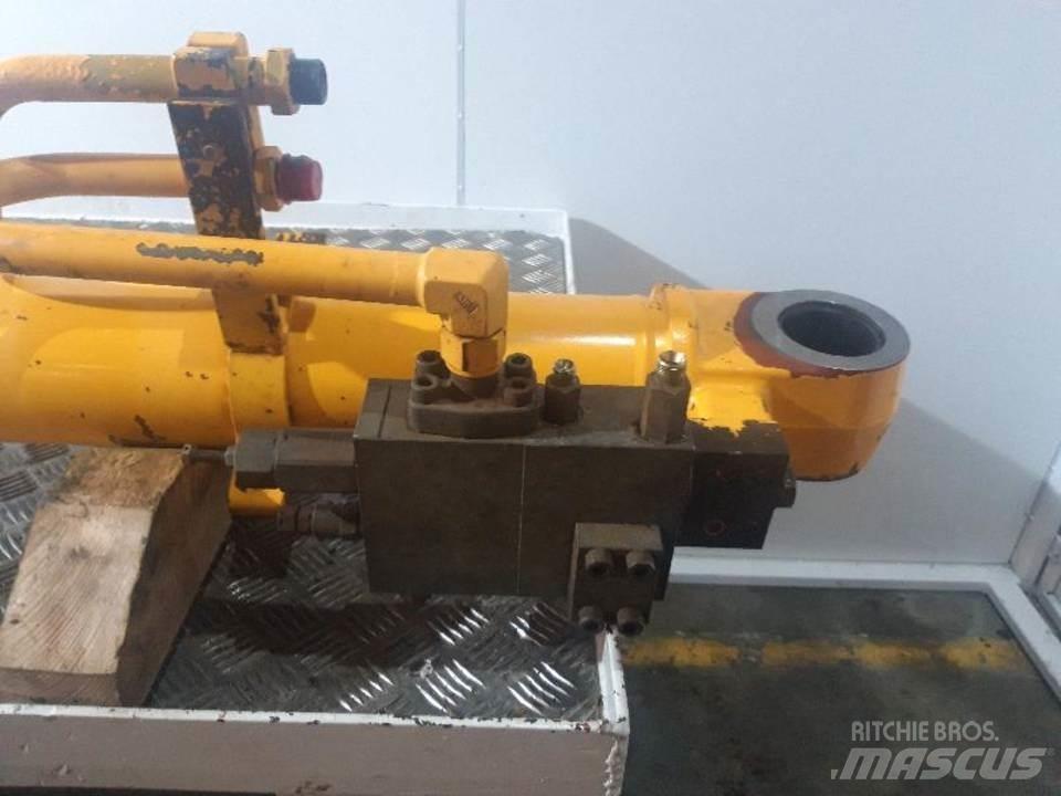 JCB JS160 Hydraulik