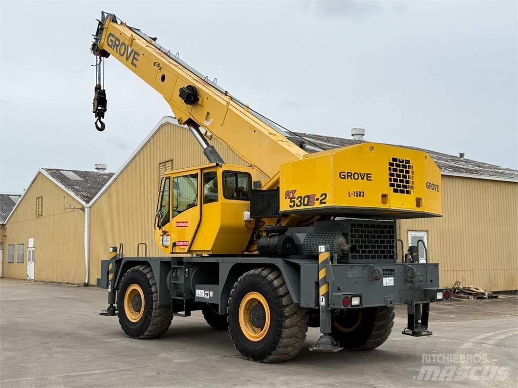 Grove RT530E-2 Terrängkranar (Grov terräng)