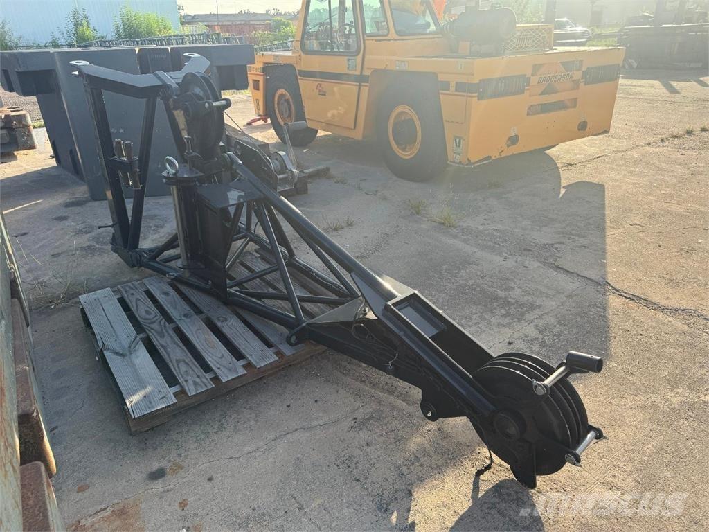 Liebherr  Bommar och stickor