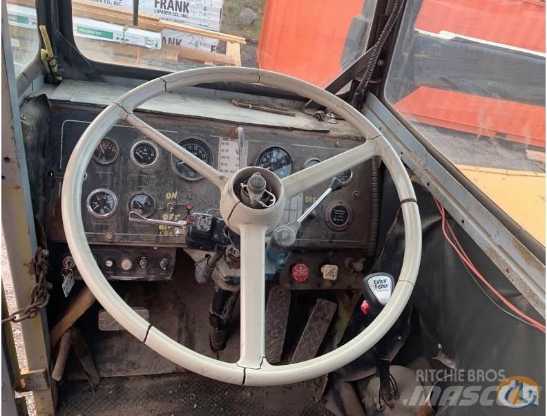 Grove TM1300 Allterrängkranar