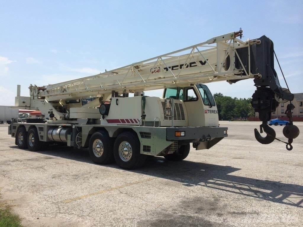 Terex T 560 Allterrängkranar