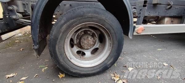 Avia A80 +CTS Lastväxlare/Krokbilar