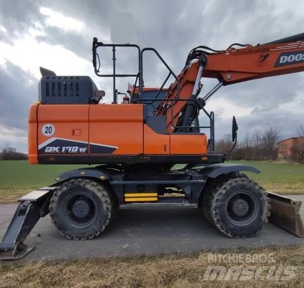 Doosan DX 170 W-7 Hjulgrävare