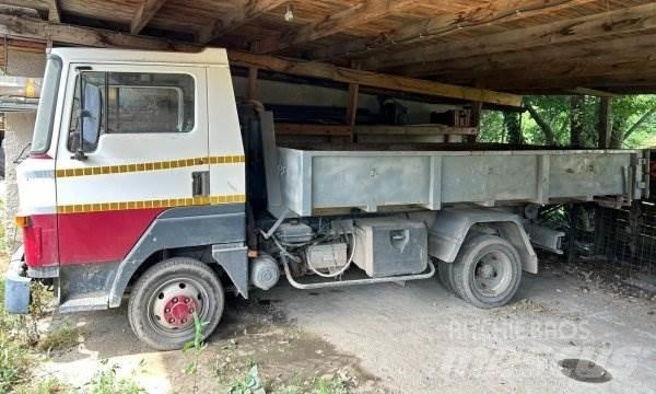 Nissan L351 Lastväxlare/Krokbilar