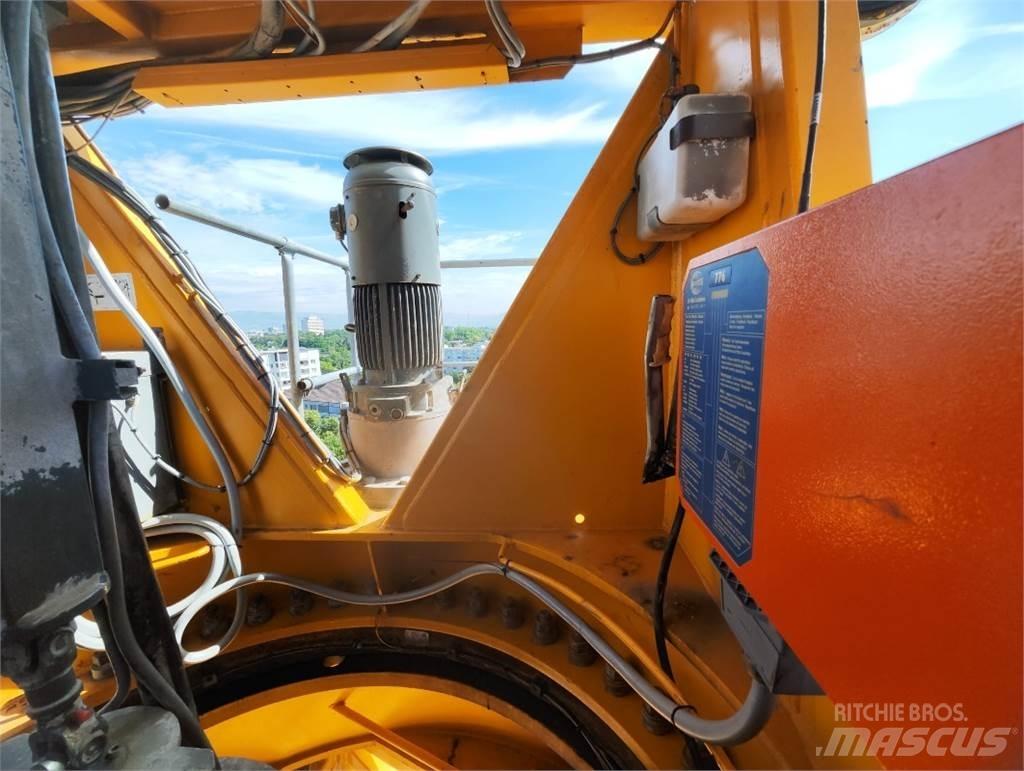 Liebherr 200EC-H Byggkranar