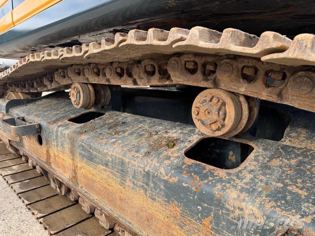 Hyundai HX 330 AL Bandgrävare