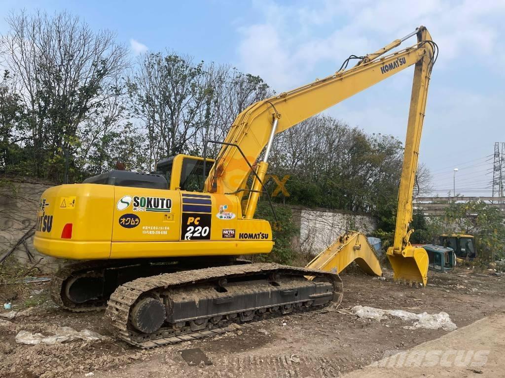 Komatsu PC 220-8L Bandgrävare