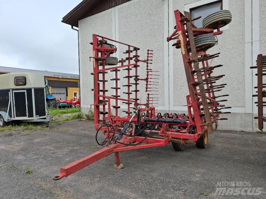 Väderstad NZ Harvar