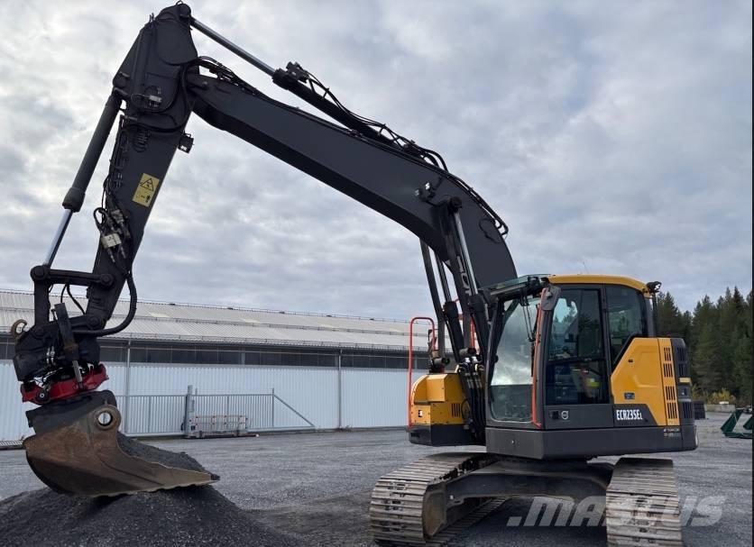 Volvo ECR 235 E Bandgrävare