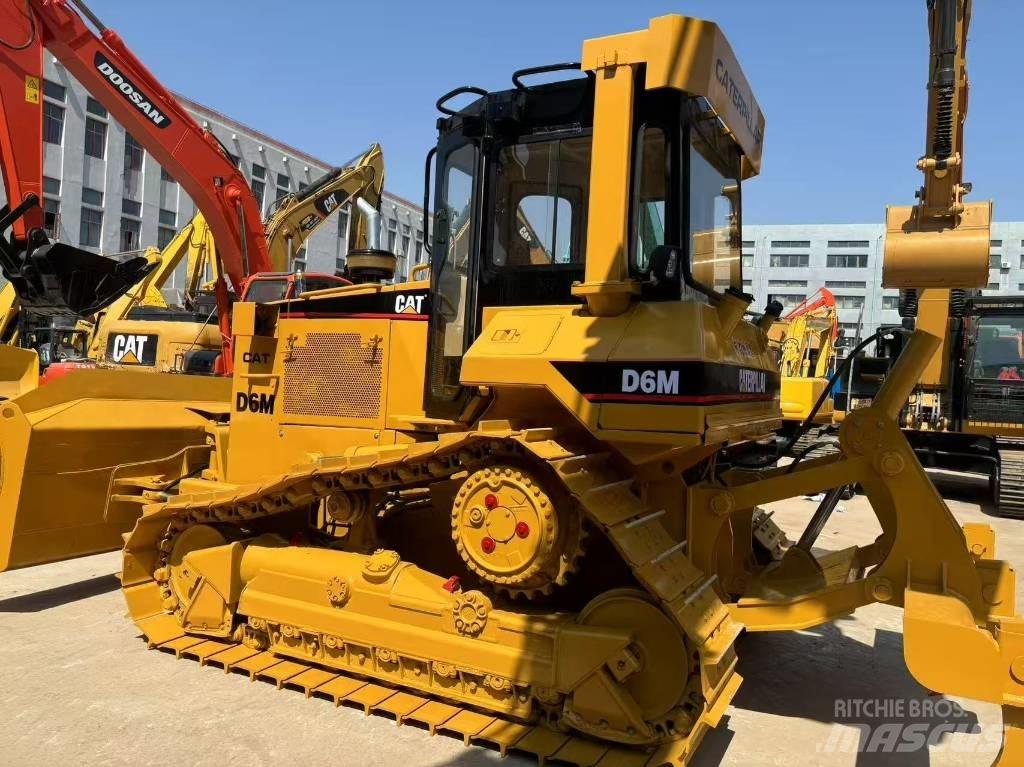 CAT D 6 M XL Bandschaktare