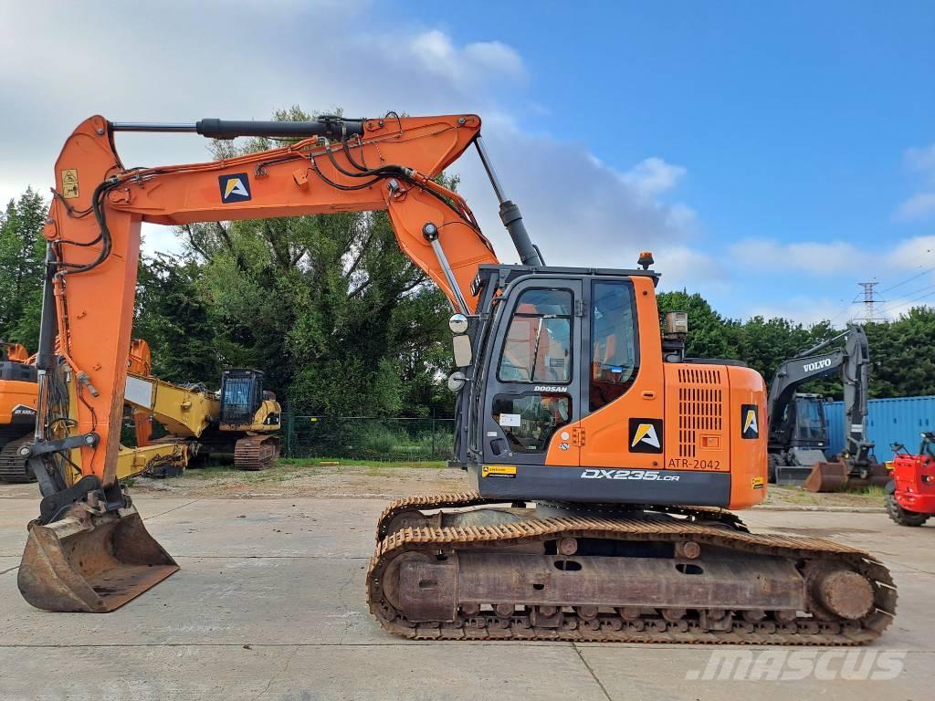 Doosan DX 235 LCR-5 Bandgrävare