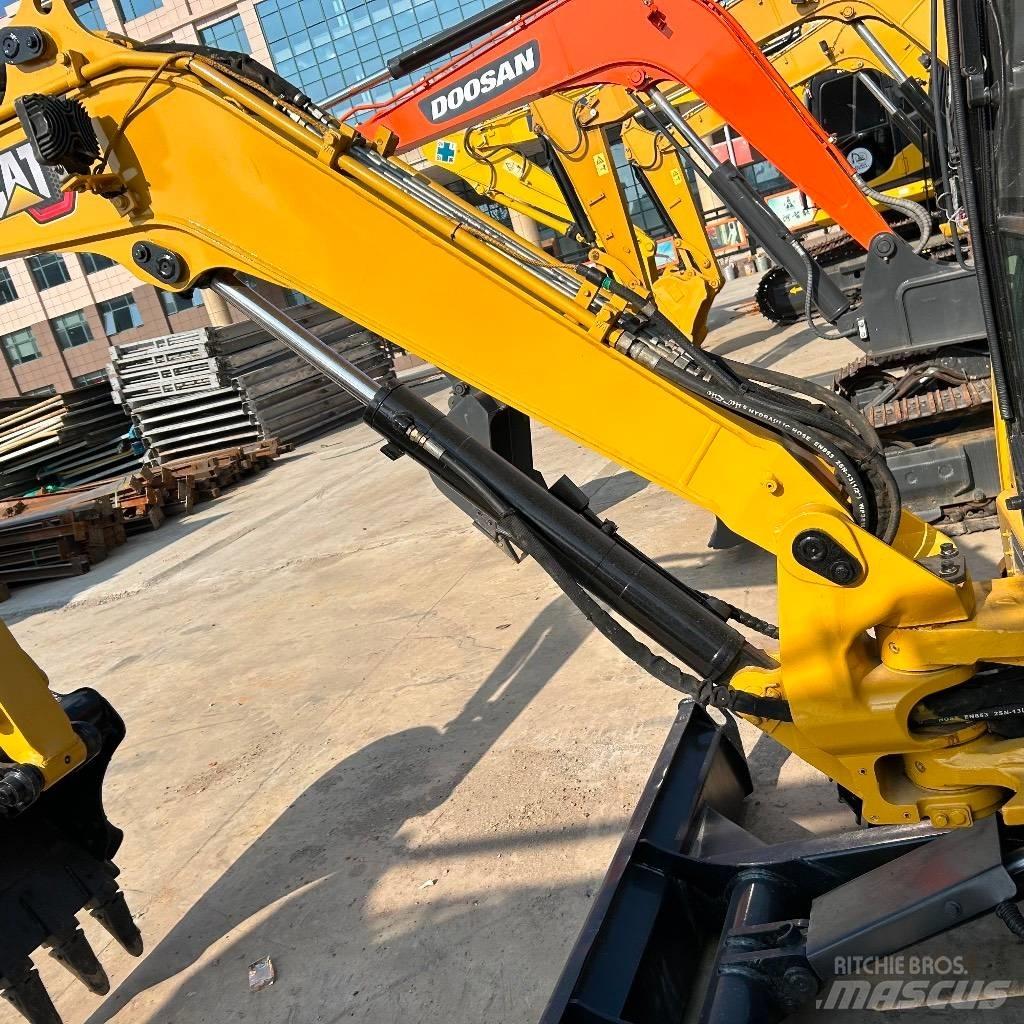 CAT 303.5 E Minigrävare < 7t