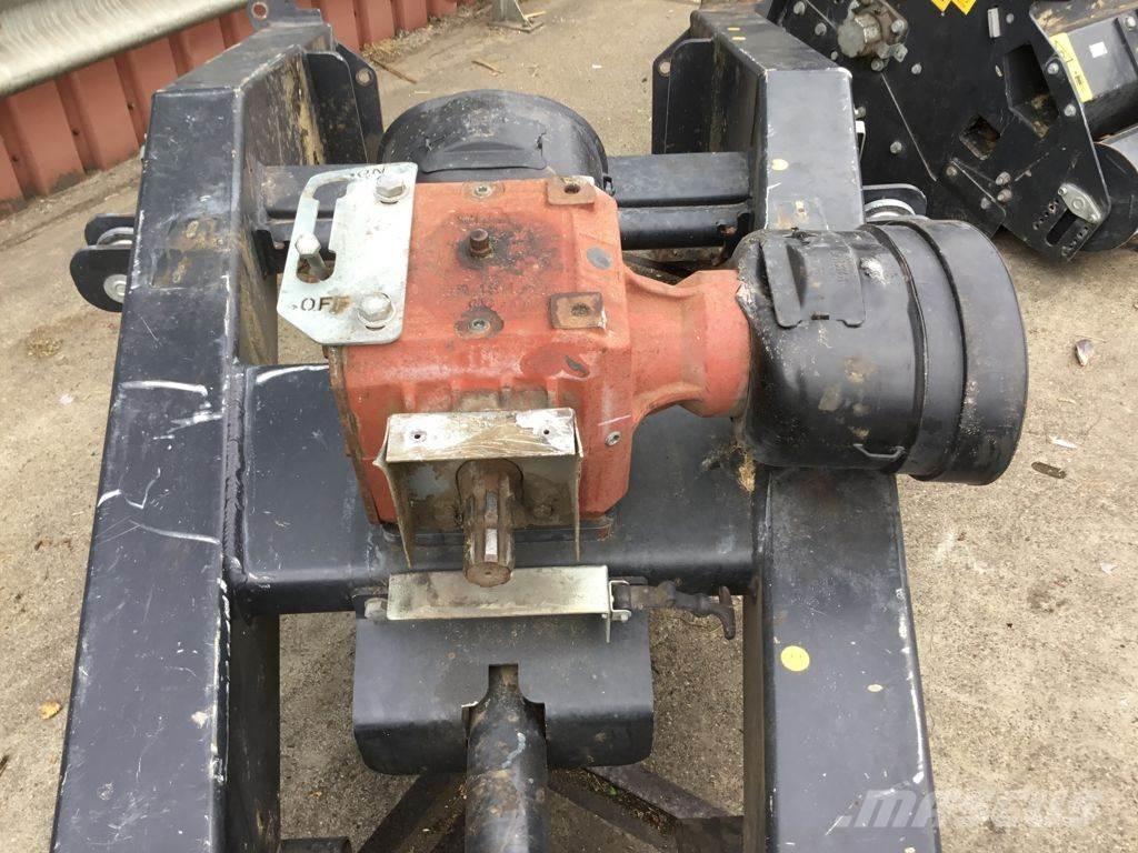 Kuhn VH 200 Fälthackar