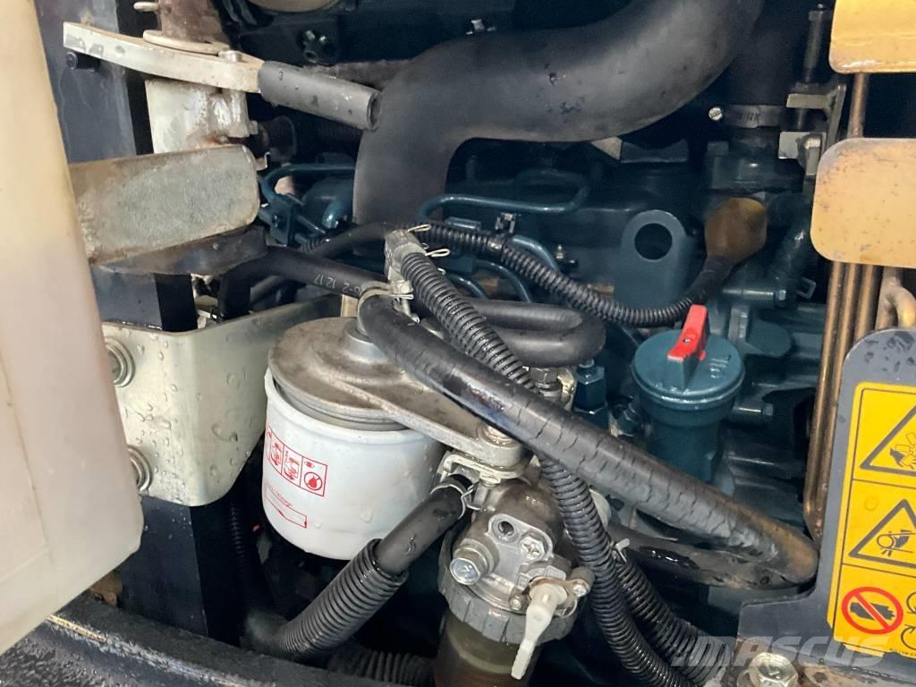 Kubota U 27-4 Minigrävare < 7t