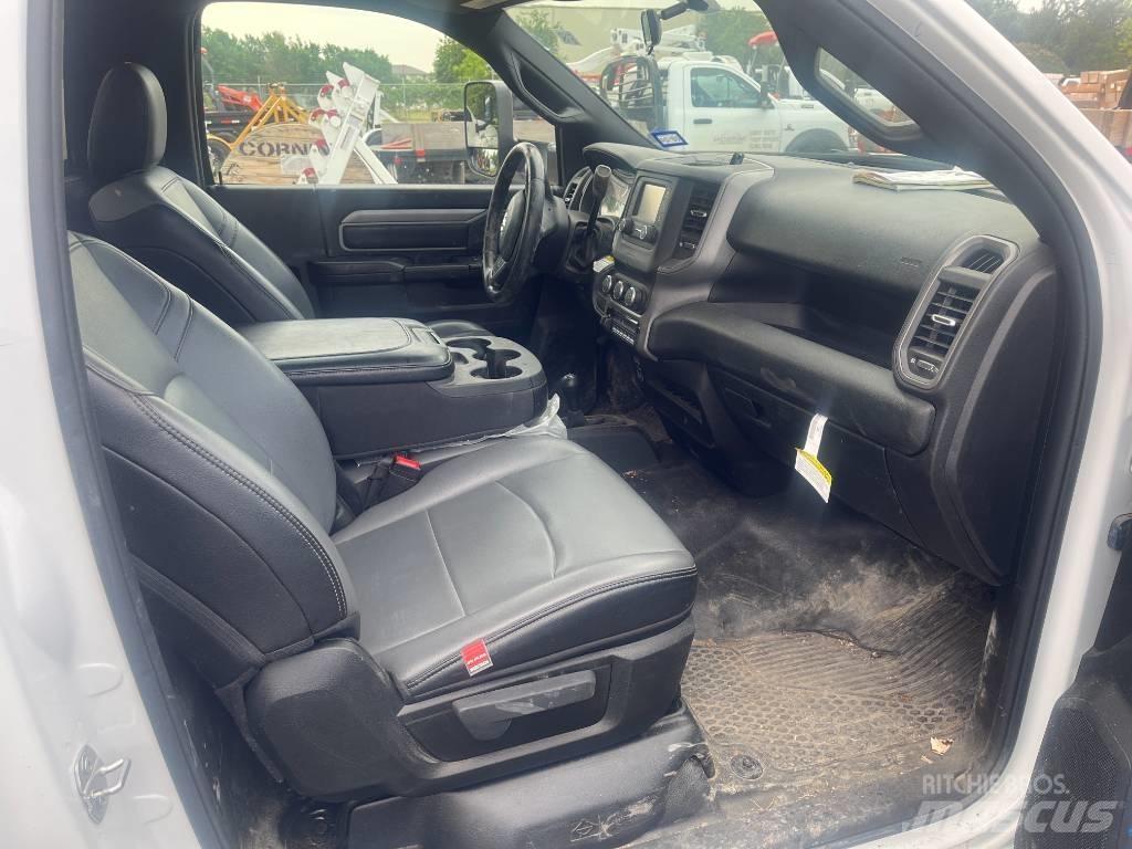 RAM 5500 Flakbilar