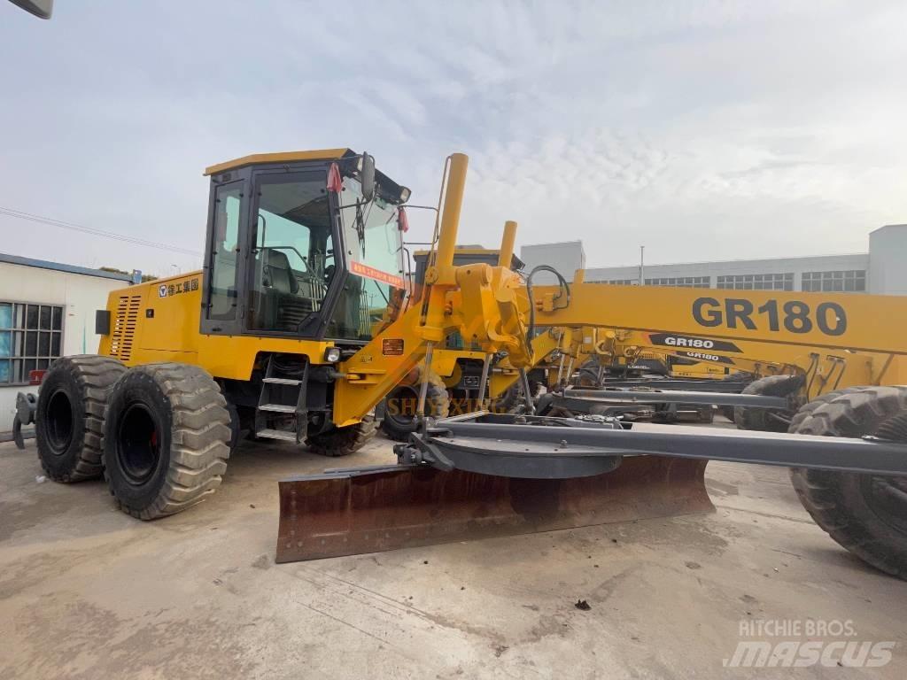 XCMG GR 180 Väghyvlar