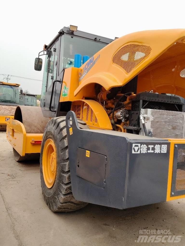 XCMG XS 203 J Envalsvältar