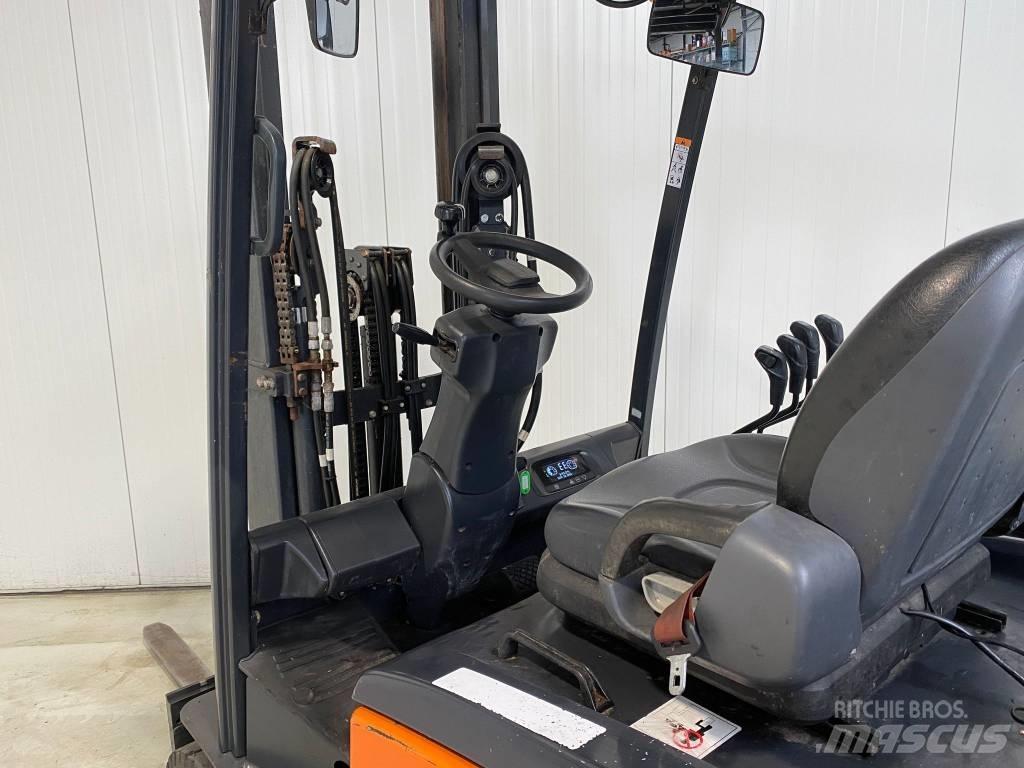 Doosan B25X-7 Elmotviktstruckar