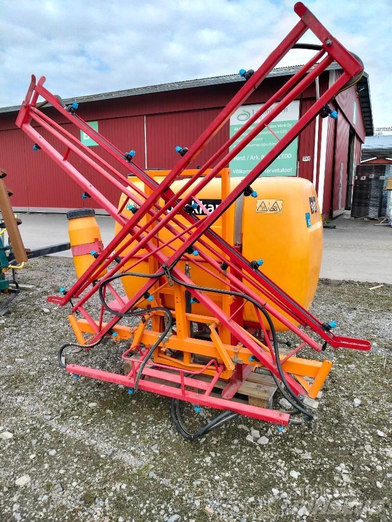 Junkkari 900 / 12 Monterade sprutor