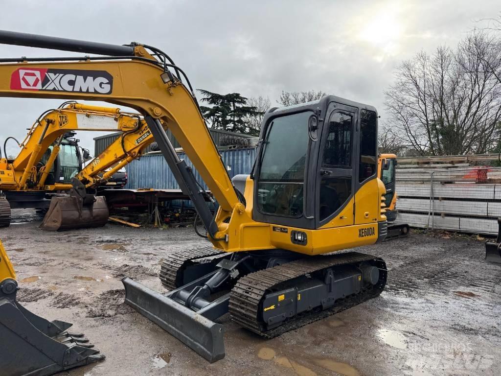 XCMG XE 60 DA Minigrävare < 7t