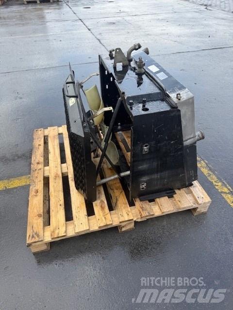 CAT 313 C CHŁODNICA Radiatorer