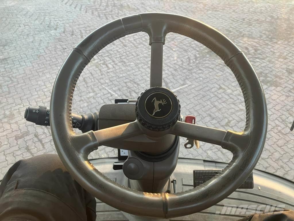 John Deere 8600 Fälthackar