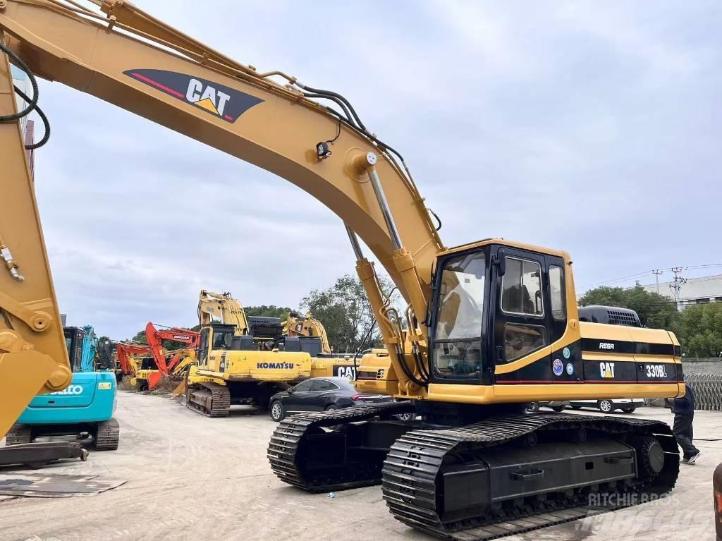 CAT 330 B Bandgrävare