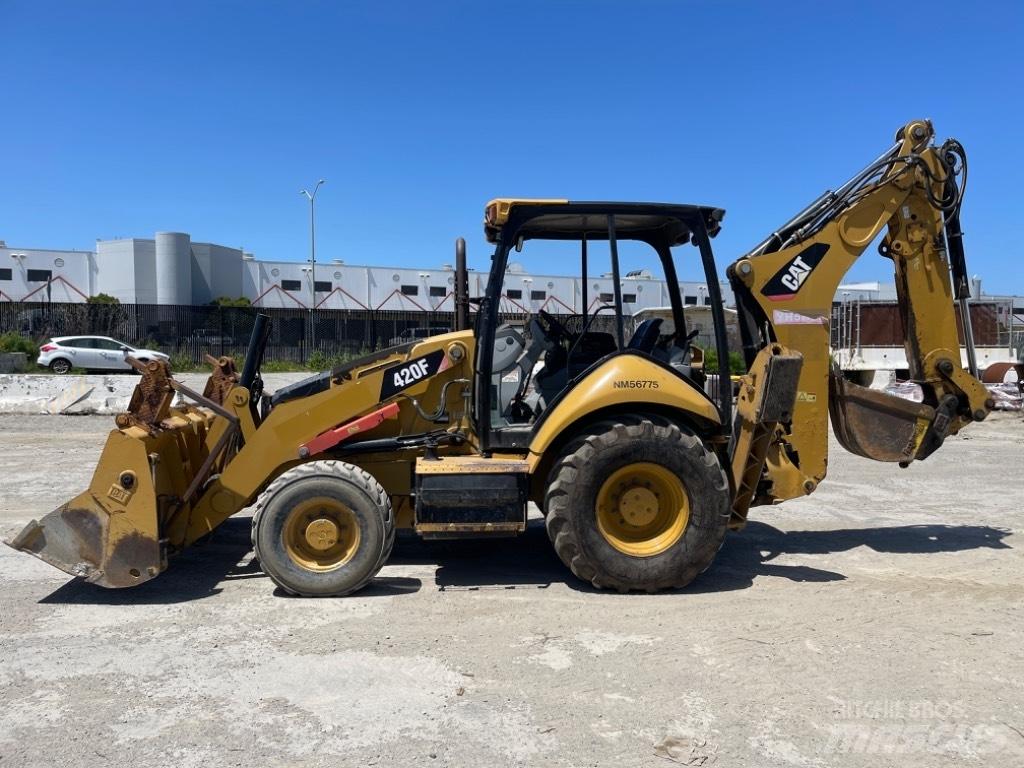 CAT 420 F Grävlastare