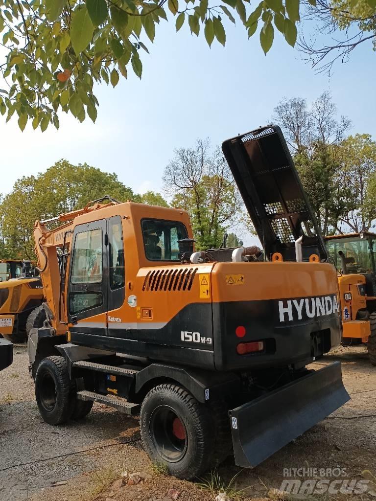 Hyundai 150W-9 Bandgrävare
