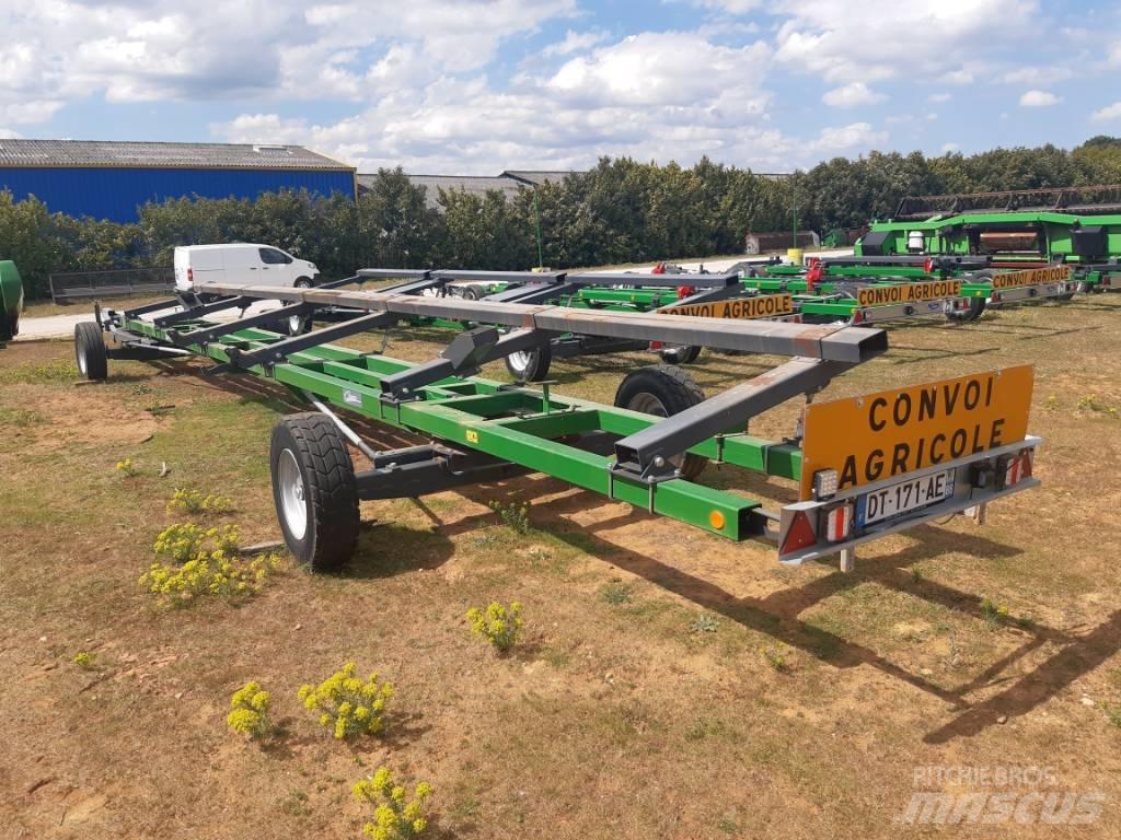 John Deere 640 D Skärbord
