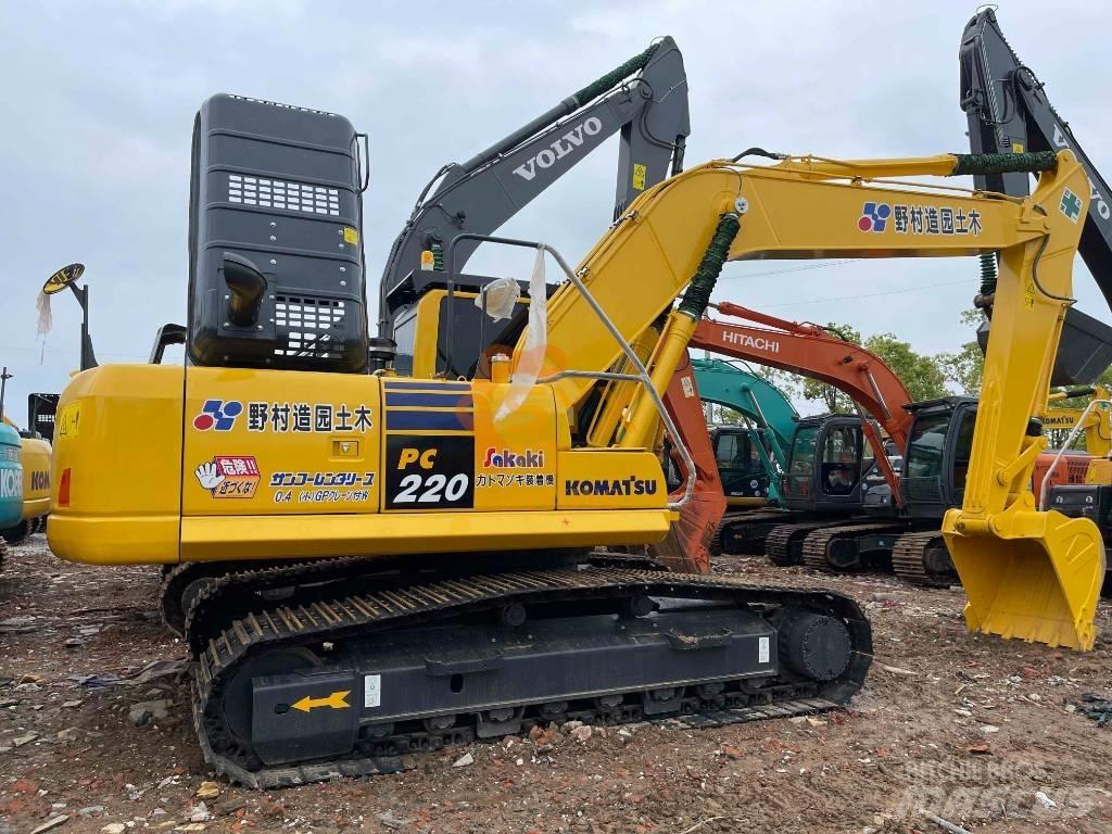 Komatsu PC 220 Bandgrävare
