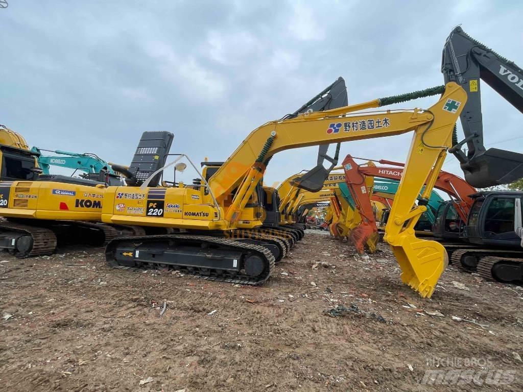 Komatsu PC 220 Bandgrävare