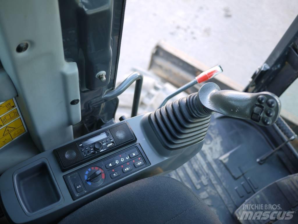 Komatsu PC 80 MR-3 Midigrävmaskiner 7t - 12t